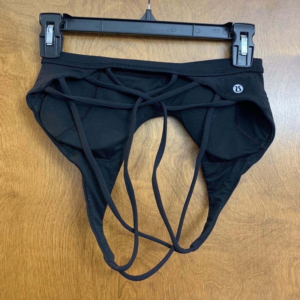 Lululemon Bra Size 6